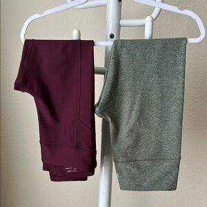 XS Burgundy and Gray workout leggings
